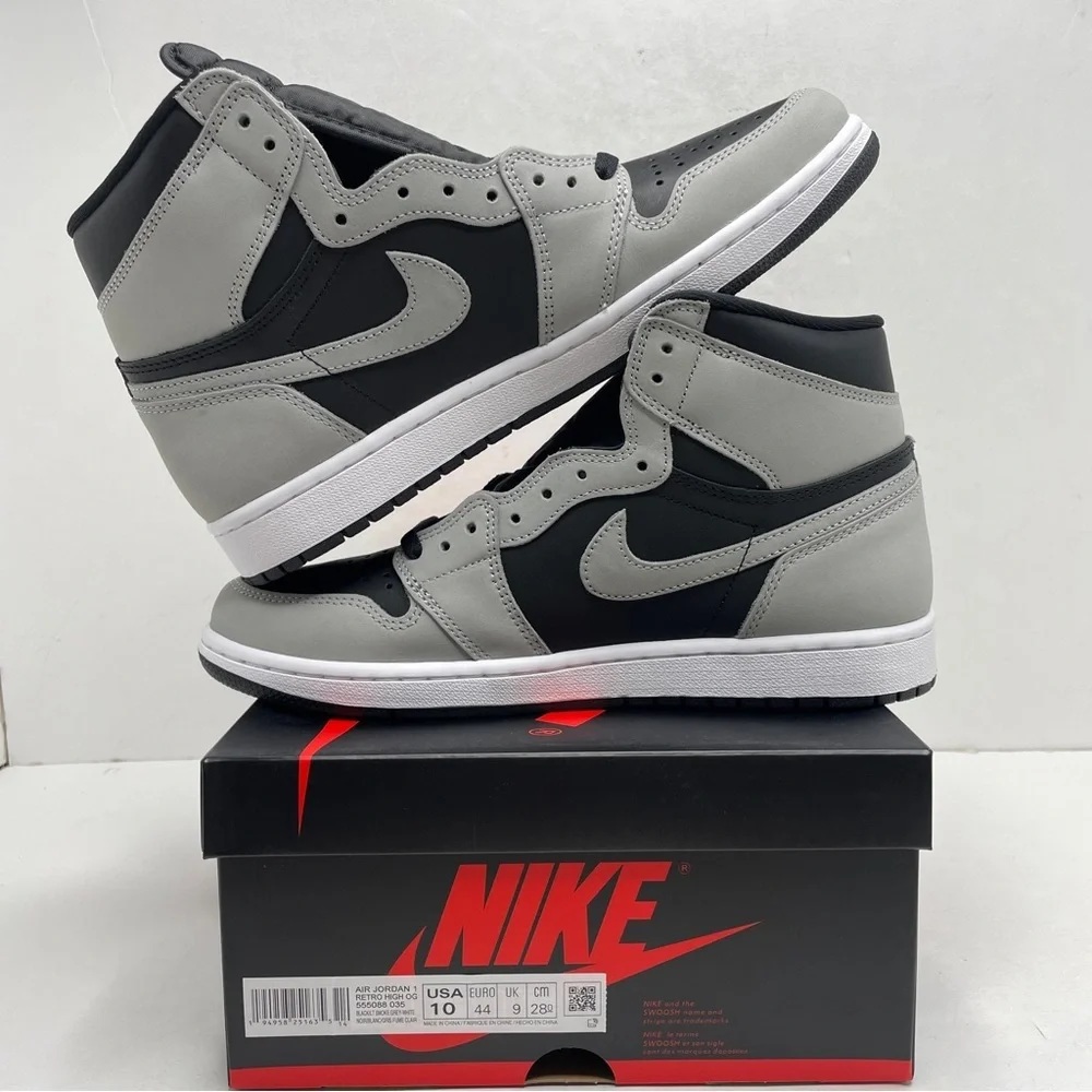 Nike Air Jordan 1 Retro High OG “Shadow 2.0” 2022 - Picture 3 of 4